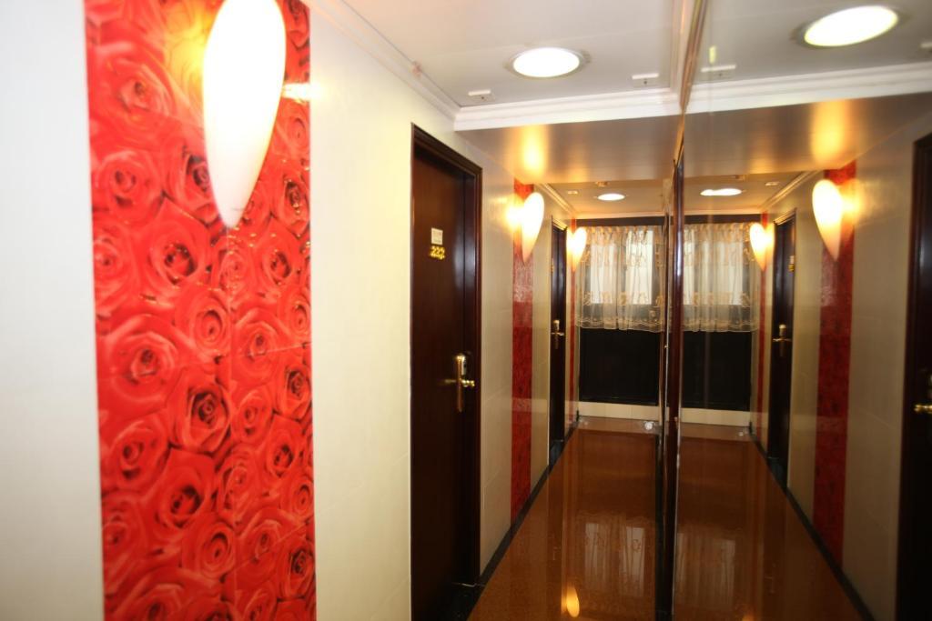 Dragon Hotel Tsim Sha Tsui  Esterno foto